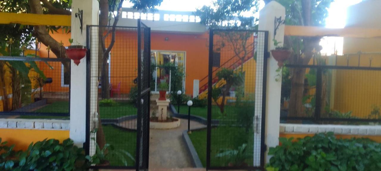 Chan Maison @ Lakshmi Gardens Pondicherry Ngoại thất bức ảnh